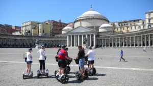  Segwaytour durch Neapel Foto: Viator