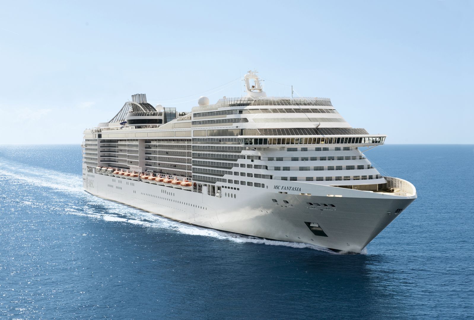 Schiffsvorstellung: MSC Fantasia - CruiseStart.de