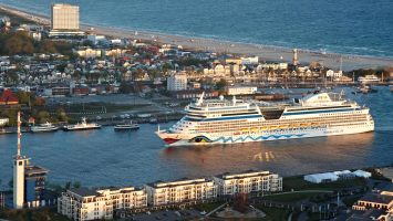 Reisen ab Warnemünde im AIDA Pauschal Angebot. Foto: AIDA Cruises/nordlicht
