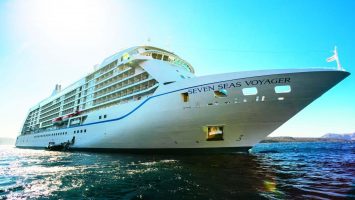 Die Seven Seas Voyager feiert gemeinsam mit der restlichen Flotte das 25. Jubiläum von Regent Seven Seas Cruises. Foto: Regent Seven Seas Cruises