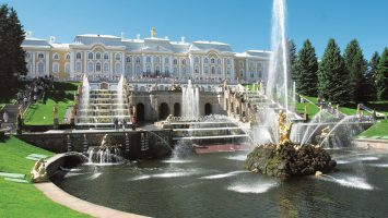 Costa bietet ein Visum-Service für Ziele wie St. Petersburg in Russland. Foto: Costa Kreuzfahrten