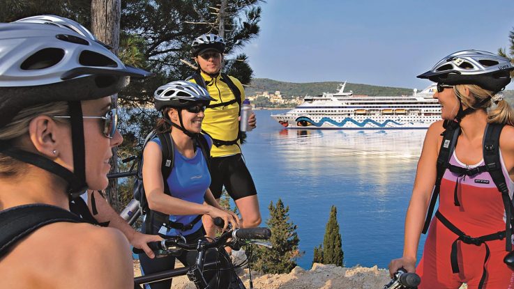 Die Kanarischen Inseln mit dem Bike erkunden. Foto: AIDA Cruises