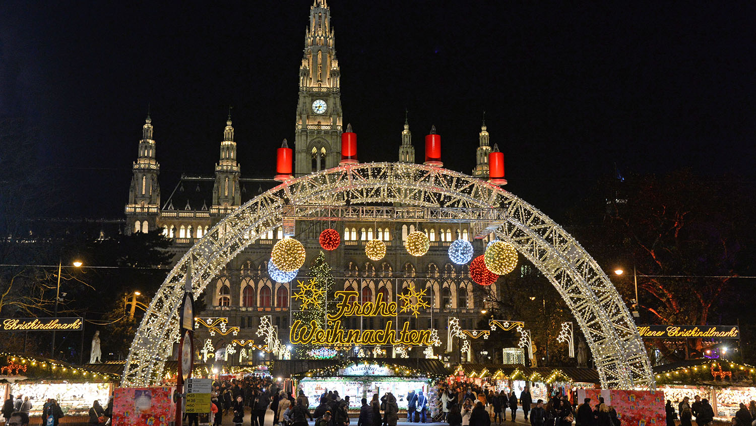 Weihnachtszauber in Wien – Flussreise auf der Donau - CruiseStart.de