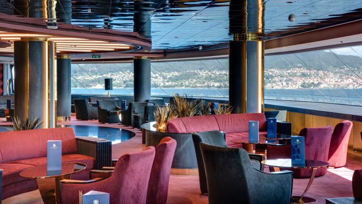 Auf der MSC Meravigliaa findet Gäste im MSC Yacht Club die Top Sail Lounge. Foto: MSC Kreuzfahrten