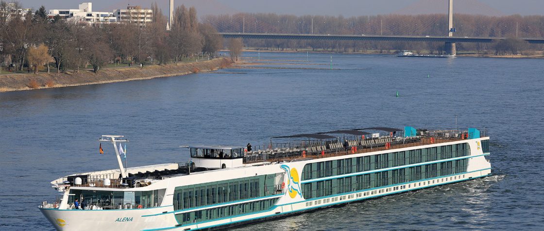 MS Alena erstmals in Bonn. / Foto: Oliver Asmussen/oceanliner-pictures.com