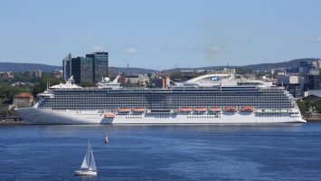 Die Regal Princess startet 2018 zu Kreuzfahrten von Warnemünde aus. Foto: Princess Cruises