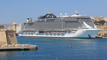 MSC Seaview von MSC Cruises im Hafen von Valletta, Malta / Foto: Oliver Asmussen/oceanliner-pictures.com