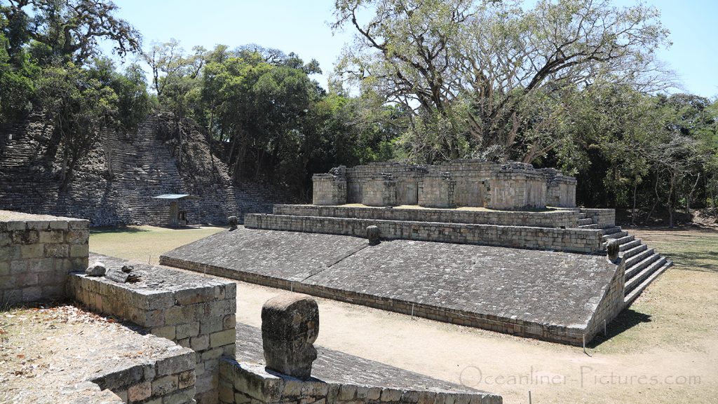 Ballspielplatz Maya-Stadt Copan, Honduras / Foto: Oliver Asmussen/oceanliner-pictures.com