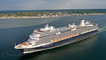 Nieuw Statendam am 23. Mai nach Erstanlauf in Kiel / Foto: Oliver Asmussen/oceanliner-pictures.com